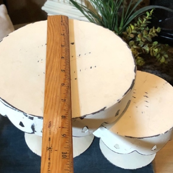 Vintage Farmhouse Shabby Chic Metal Distressed Two Tiered Scalloped Edge Stands - Picture 7 of 9
